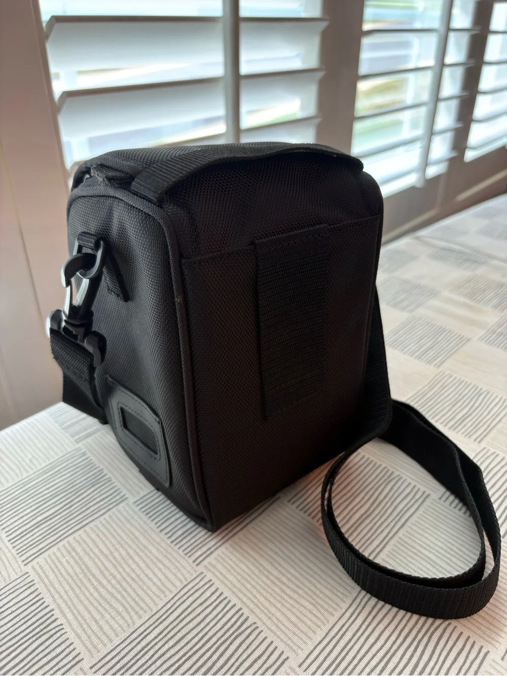 NWOT- Sony Black Compact Shoulder Camera Bag with Adjustable Strap